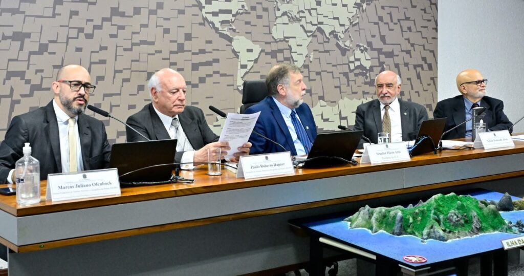 Apresentação da Expedição Arqueológica Ilha da Trindade no Senado Federal